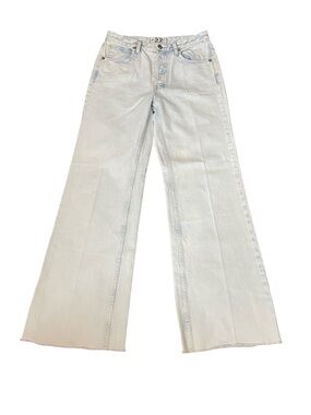 We the Free / Free People Gold Coast Women’s Light Wash Wide Leg Jeans. Size 27
